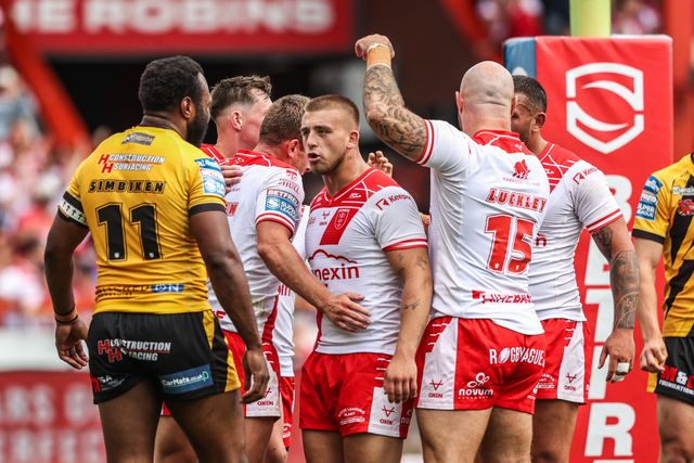 Jez Litten of Hull KR celebrates his try during the Betfred Super League round 21 match Hull KR vs Castleford Tigers at Sewell Group Craven Park, Kingston upon Hull, United Kingdom, 9th August 2025

(Photo by Alfie Cosgrove/News Images)