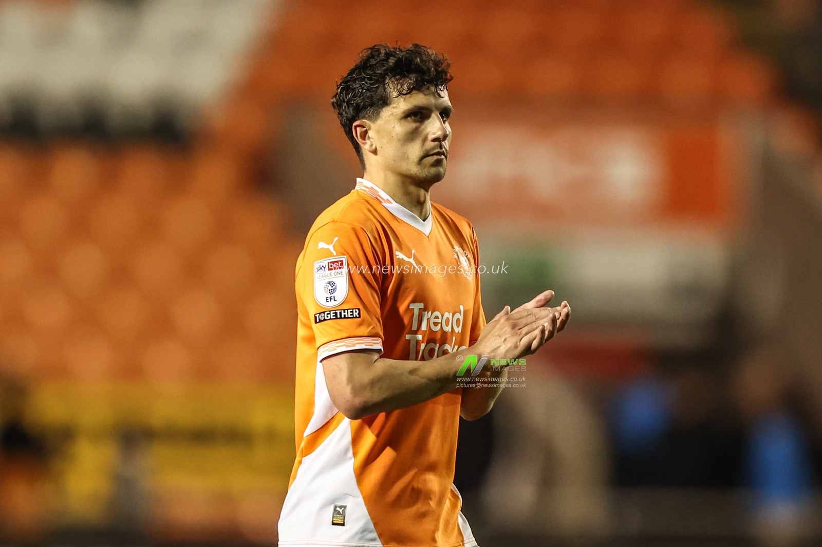 Albie Morgan of Blackpool applauds the fans after the game during the Sky Bet League 1 match Blackpool vs Birmingham City at Bloomfield Road, Blackpool, United Kingdom, 30th April 2025

(Photo by Alfie Cosgrove/News Images)