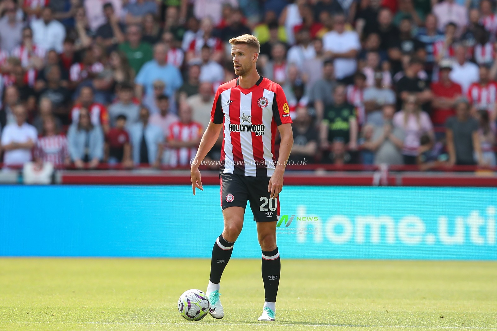 Kristoffer Ajer of Brentford in action during the Premier League match Brentford vs Crystal Palace at The Gtech Community Stadium, London, United Kingdom, 18th August 2024

(Photo by Gareth Evans/News Images)