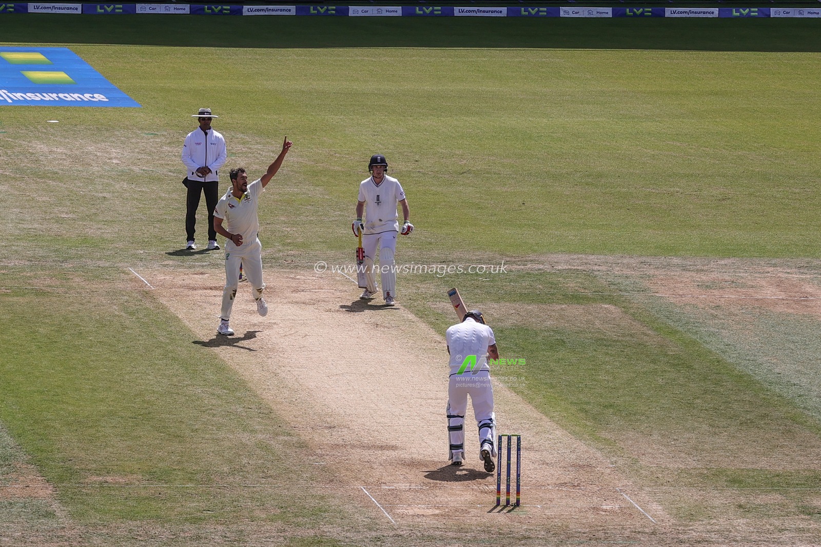 Mitchell Starc of Australia celebrates the wicket of Ben Stokes of England during the LV= Insurance Ashes Third Test Series Day 4 England vs Australia at Headingley Stadium, Leeds, United Kingdom, 9th July 2023

(Photo by Mark Cosgrove/News Images)