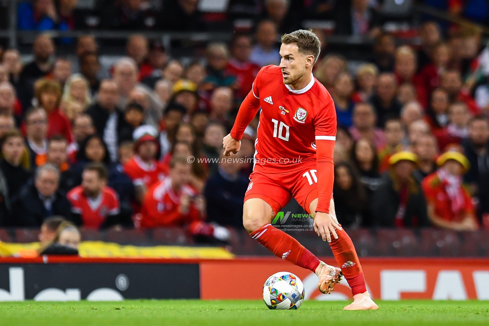11th October 2018 , Principality Stadium, Cardiff, Wales ; International friendly, Wales v Spain ; Aaron Ramsey of Wales in action

Credit: Craig Thomas/News Images