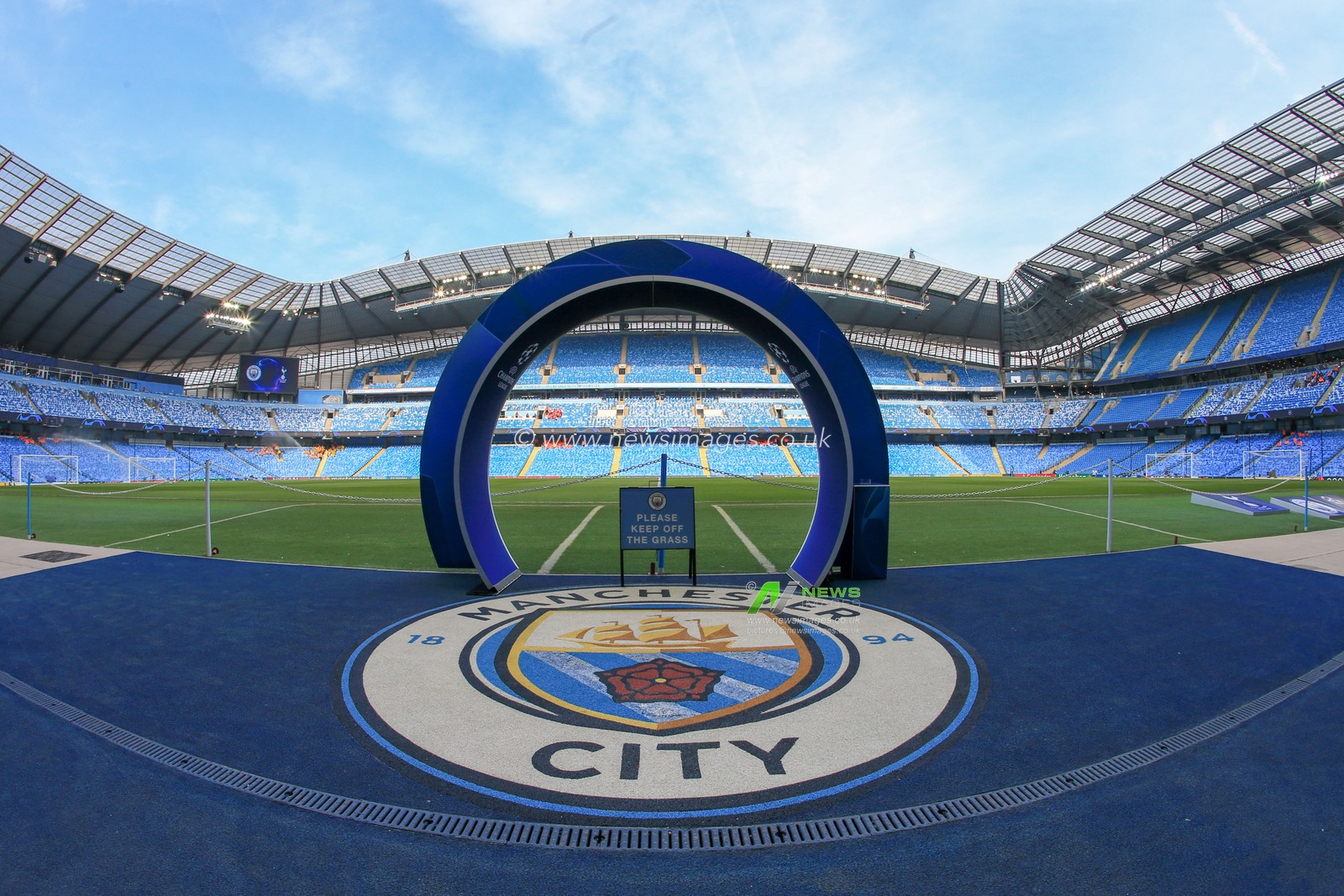 17th April 2019 , Etihad Stadium, Manchester, England; UEFA Champions League, Quarter Final, Second Leg, Manchester City v Tottenham ; A general view of the Etihad Stadium 


Credit: Mark Cosgrove/News Images