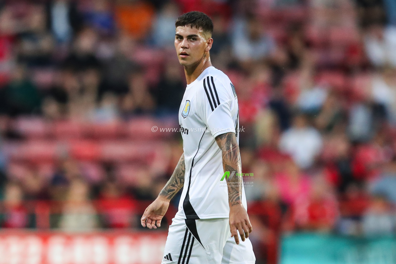Enzo Barrenechea of Aston Villa during the Pre-season friendly match Walsall vs Aston Villa at Bescot Stadium, Walsall, United Kingdom, 17th July 2024

(Photo by Gareth Evans/News Images)