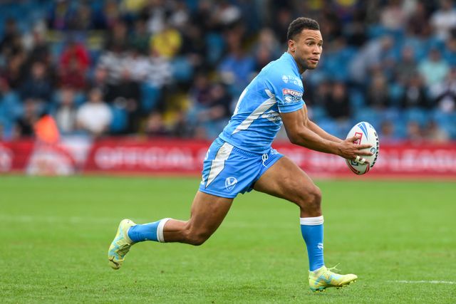 Moses Mbye of St. Helens makes a break during the Magic Weekend match Wigan Warriors vs St Helens at Elland Road, Leeds, United Kingdom, 17th August 2024

(Photo by Craig Thomas/News Images)