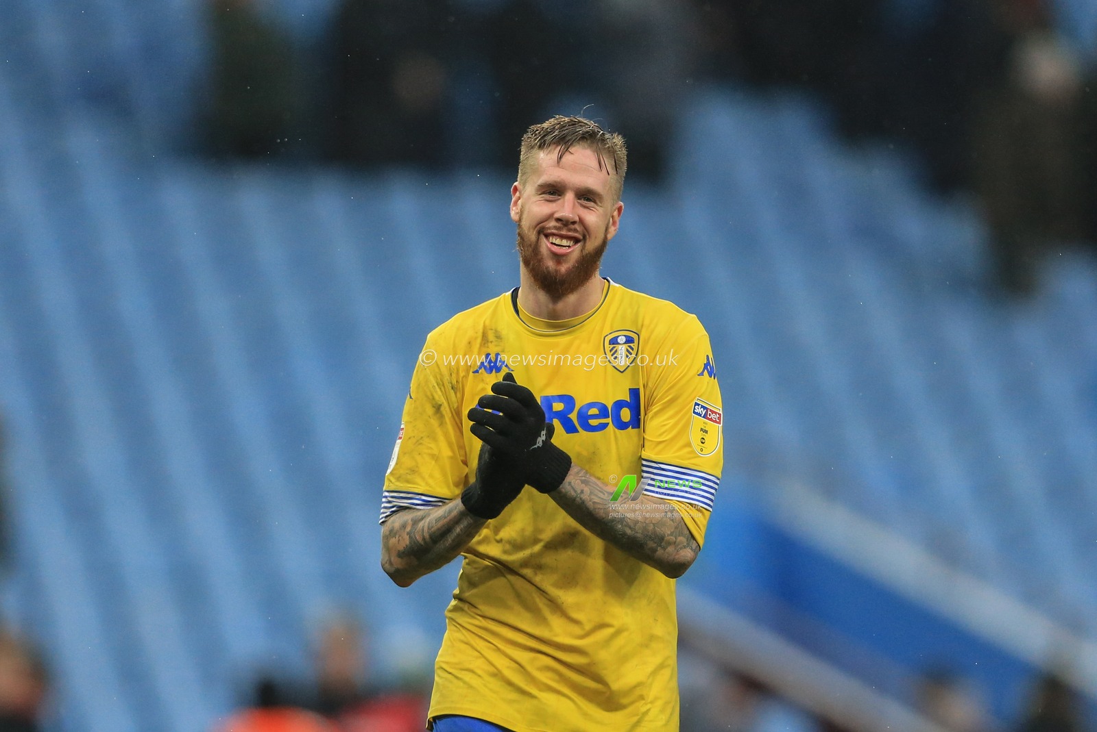 23rd December 2018, Villa Park, Birmingham, England ; Sky Bet Championship, Aston Villa vs Leeds United : Pontus Jansson (18) of Leeds Utd is full of similes as Leeds snatch a injury time winner

Credit: Mark Cosgrove/News Images

English Football League images are subject to DataCo Licence