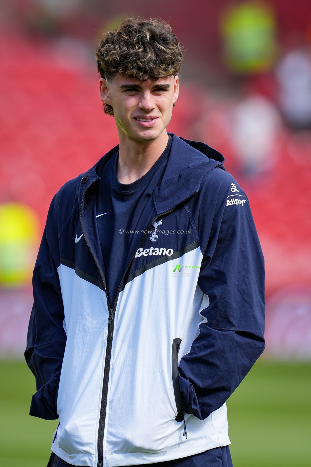 Archie Gray of Tottenham Hotspur inspects the pitch prior to kick off during the Premier League match Nottingham Forest vs Tottenham Hotspur at City Ground, Nottingham, United Kingdom on 05 September 2026

(Photo by Maynard Manyowa/News Images)