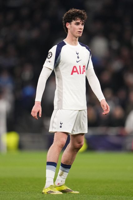 Archie Gray of Tottenham Hotspur during the UEFA Champions League match Tottenham Hotspur vs Atletico Madrid at Tottenham Hotspur Stadium, London, United Kingdom on 18 March 2026

(Photo by Harvey Murphy/News Images)