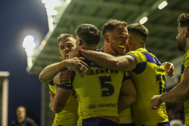 Matty Ashton of Warrington Wolves celebrates his try during the Betfred Super League Round 9 match Warrington Wolves vs St Helens at Halliwell Jones Stadium, Warrington, United Kingdom, 24th April 2025

(Photo by Alfie Cosgrove/News Images)