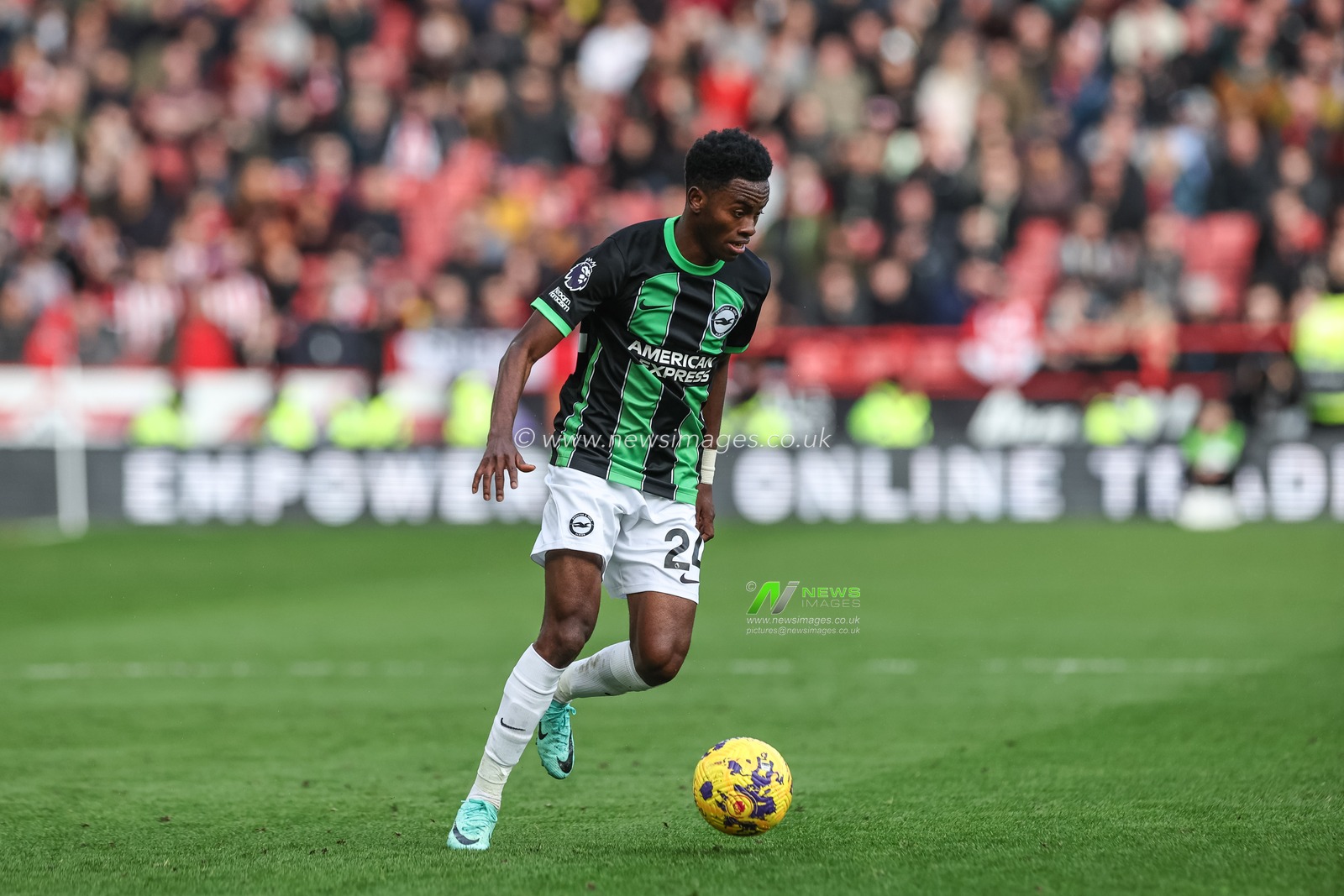 Simon Adingra of Brighton & Hove Albion with the ball during the Premier League match Sheffield United vs Brighton and Hove Albion at Bramall Lane, Sheffield, United Kingdom, 18th February 2024

(Photo by Mark Cosgrove/News Images)