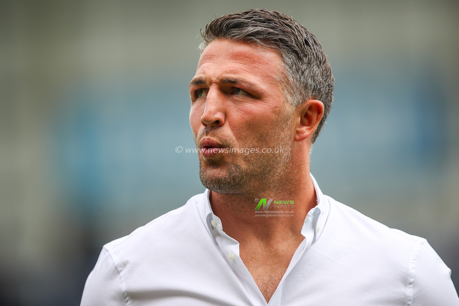 Sam Burgess Head Coach of Warrington Wolves during the pre-game warm up ahead of the Betfred Super League Round 13 match Warrington Wolves vs Wigan Warriors at Halliwell Jones Stadium, Warrington, United Kingdom, 1st June 2024

(Photo by Gareth Evans/News Images)