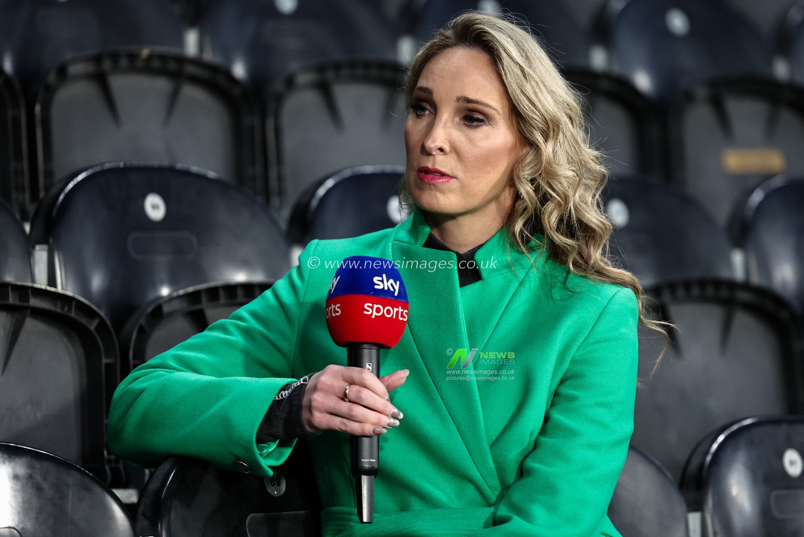 Jenna Brooks  of Sky Sports during the Betfred Super League Round 4 match Hull FC vs Leigh Leopards at MKM Stadium, Hull, United Kingdom, 6th March 2025

(Photo by Mark Cosgrove/News Images)