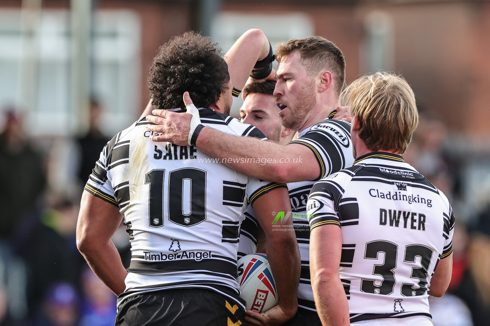 Chris Satae #10 of Hull FC celebrates their try during the Rugby League Pre Season match Wakefield Trinity vs Hull FC at The Be Well Support Stadium, Wakefield, United Kingdom, 5th February 2023

(Photo by Mark Cosgrove/News Images)