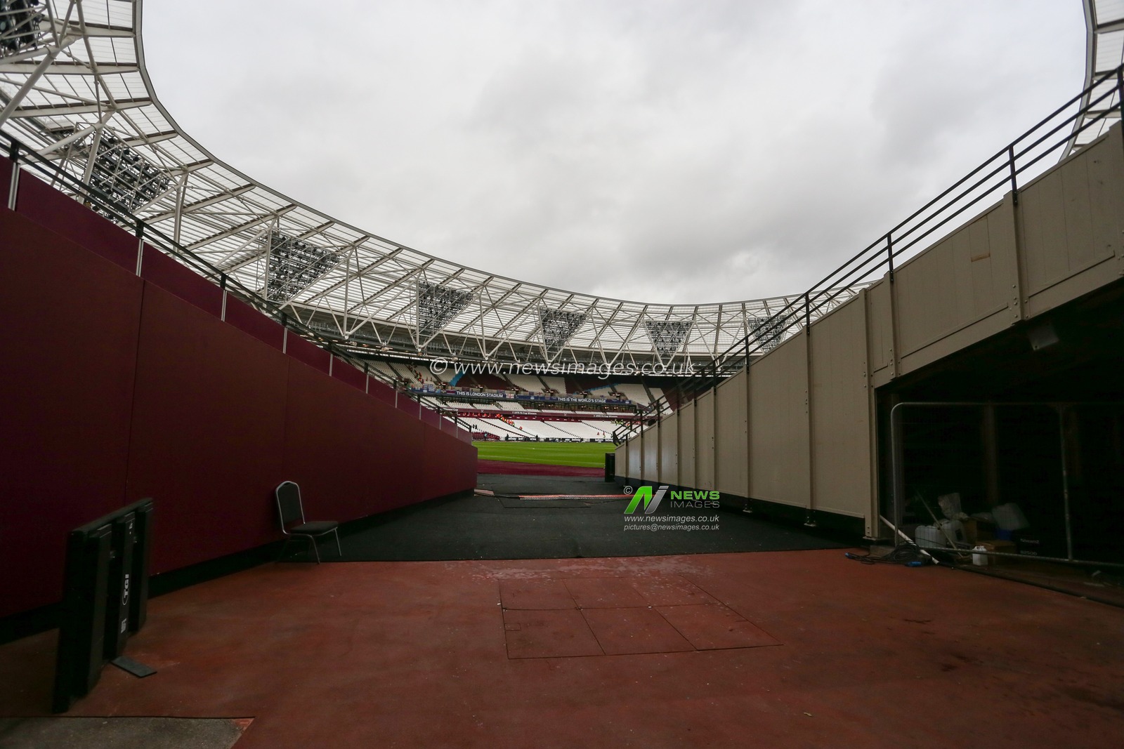 A general view of the stadium during the Premier League match West Ham United vs Crystal Palace at London Stadium, London, United Kingdom, 6th November 2022

(Photo by Arron Gent/News Images)
