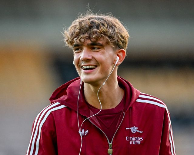 Max Dowman of Arsenal prior to the Carabao Cup Round 3 match Port Vale vs Arsenal at Vale Park, Burslem, United Kingdom, 24th September 2025

(Photo by Adam Gee/News Images)