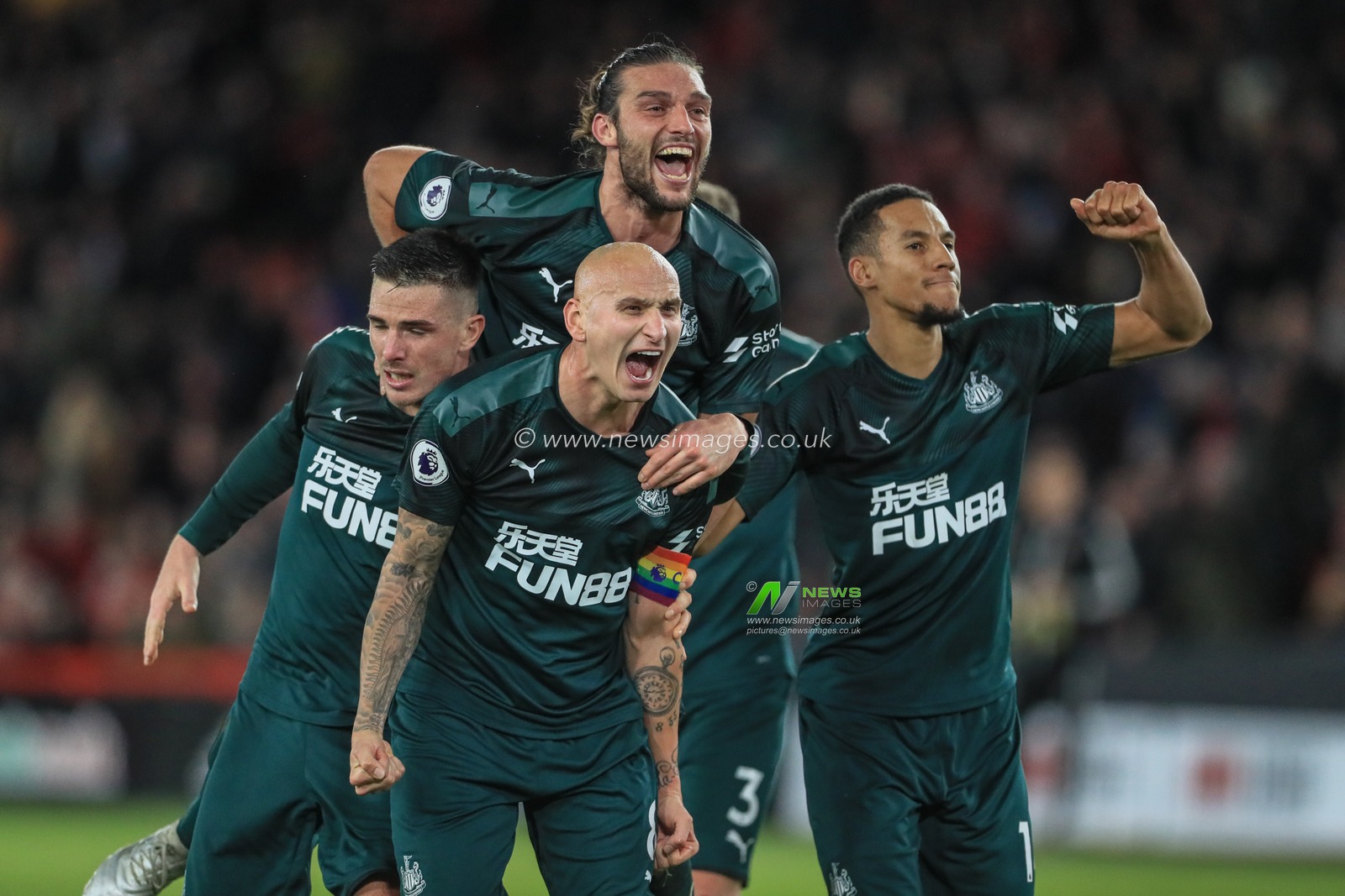 5th December 2019, Bramall Lane, Sheffield, England; Premier League, Sheffield United v Newcastle United : Jonjo Shelvey (8) of Newcastle United celebrates his goal to make it 0-2

Credit: Mark Cosgrove/News Images