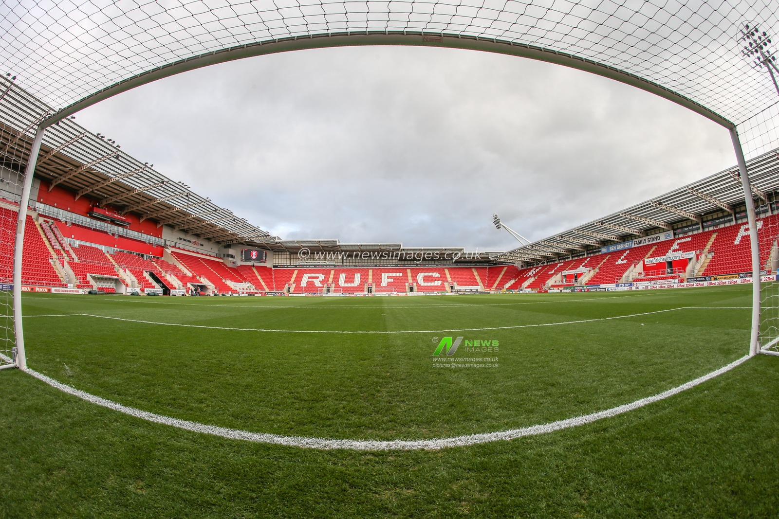 22nd December 2018, New York Stadium, Rotherham, England; Sky Bet Championship Rotherham Utd v West Bromwich Albion ; A view of the New York Stadium 


Credit: Mark Cosgrove/News Images

English Football League images are subject to DataCo Licence