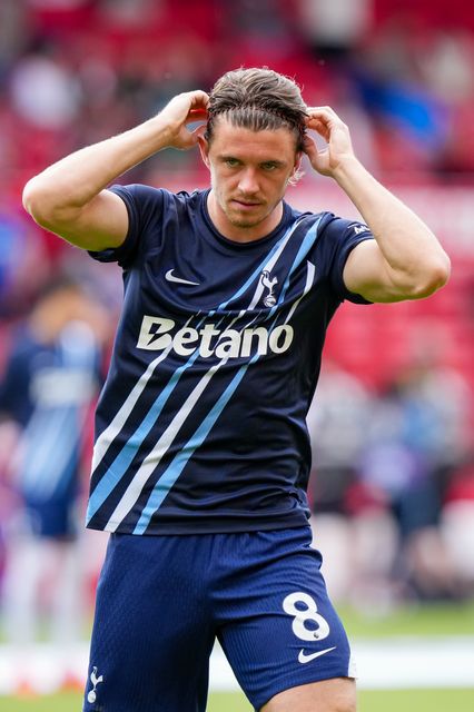 Conor Gallagher of Tottenham Hotspur in the pregame warmup session  during the Premier League match Nottingham Forest vs Tottenham Hotspur at City Ground, Nottingham, United Kingdom on 05 September 2026

(Photo by Maynard Manyowa/News Images)