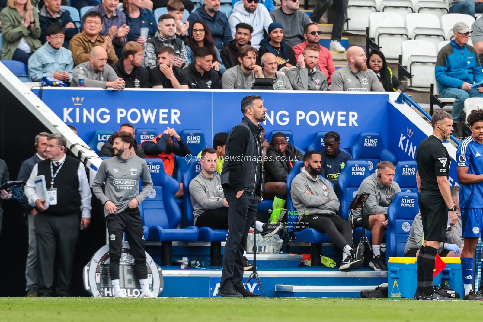 Ruud van Nistelrooy Leicester City manager during the Premier League match Leicester City vs Southampton at King Power Stadium, Leicester, United Kingdom, 3rd May 2025

(Photo by Richard Bierton/News Images)