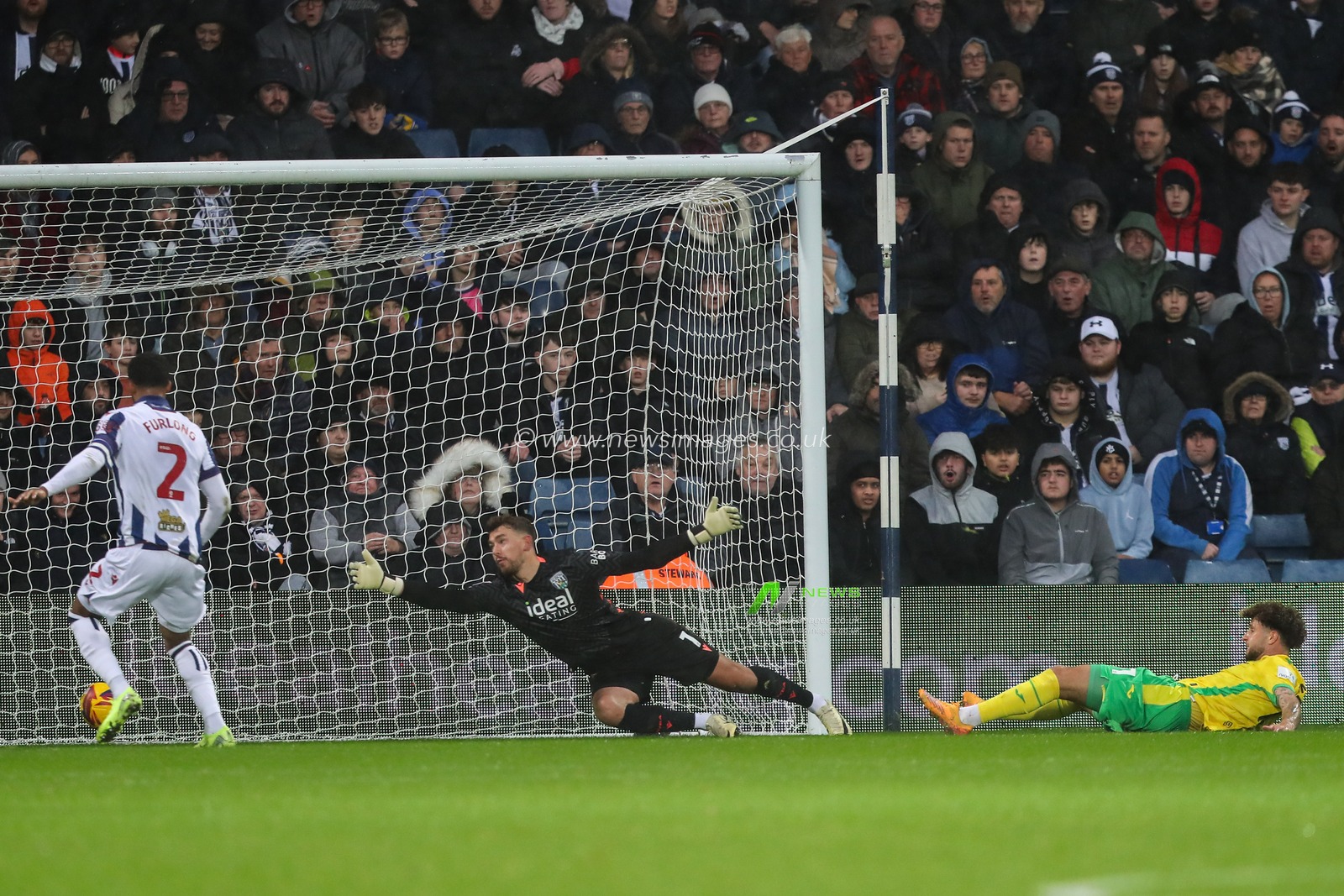 Emiliano Marcondes of Norwich City scores a goal to make it 1-1 during the Sky Bet Championship match West Bromwich Albion vs Norwich City at The Hawthorns, West Bromwich, United Kingdom, 23rd November 2024

(Photo by Gareth Evans/News Images)