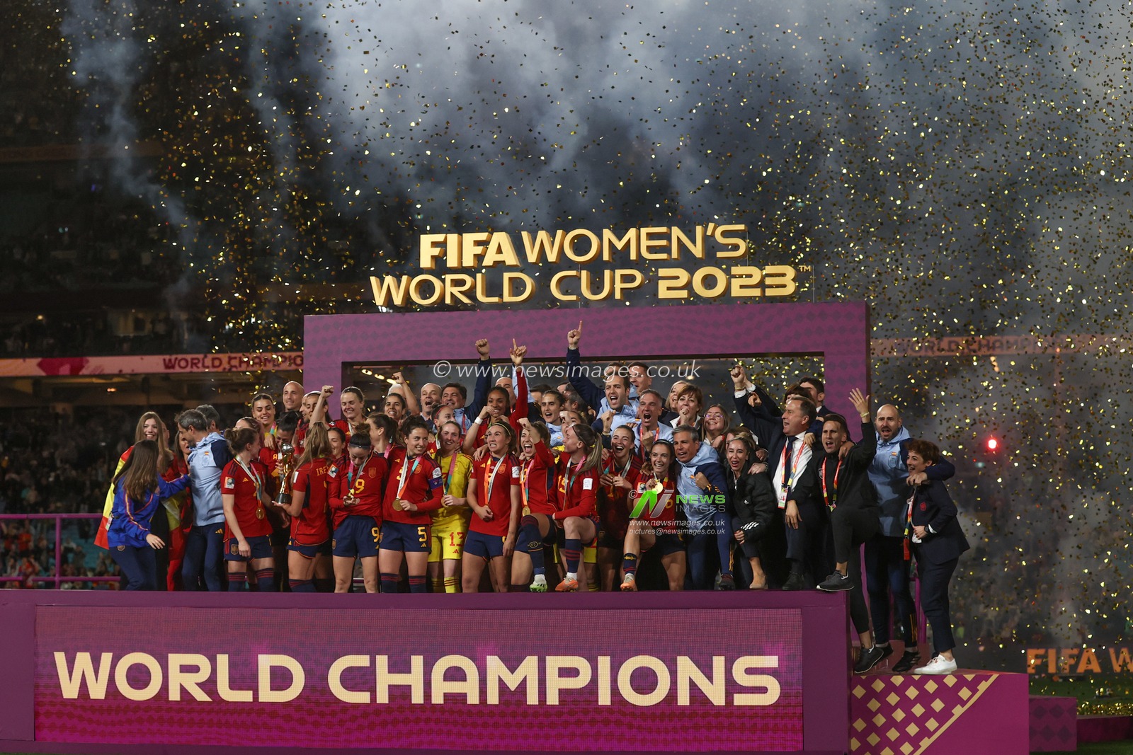 Spain lift the FIFA Womenâ€™s World Cup 2023 trophy after winning 1-0 during the FIFA Women's World Cup 2023 Final match Spain Women vs England Women at Stadium Australia, Sydney, Australia, 20th August 2023

(Photo by Patrick Hoelscher/News Images)