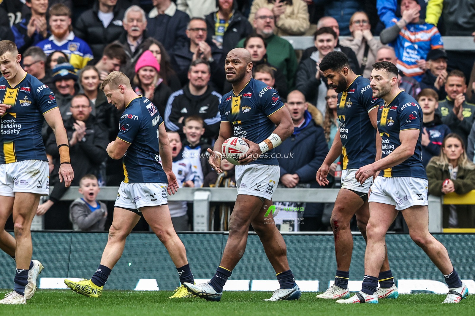 Maika Sivo of Leeds Rhinos celebrates his try during the Betfred Super League round 4 match Leeds Rhinos vs Castleford Tigers at AMT Headingley Stadium, Leeds, United Kingdom on 08 March 2026

(Photo by Alfie Cosgrove/News Images)