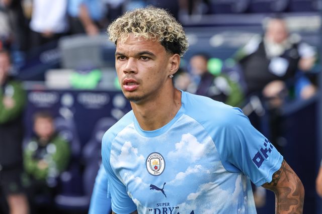 Nico O'Reilly of Manchester City in the pregame warmup session during the Premier League match Manchester City vs Coventry City at Etihad Stadium, Manchester, United Kingdom on 05 September 2026

(Photo by Mark Cosgrove/News Images)