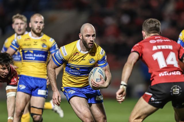 Matt Frawley of Leeds Rhinos in action during the game during the Betfred Super League match Salford Red Devils vs Leeds Rhinos at Salford Community Stadium, Eccles, United Kingdom, 10th April 2025

(Photo by Alfie Cosgrove/News Images)