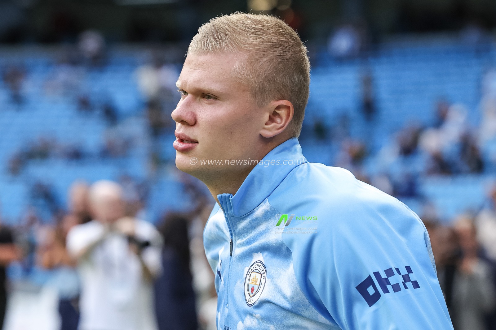 Erling Haaland of Manchester City in the pregame warmup session during the Premier League match Manchester City vs Coventry City at Etihad Stadium, Manchester, United Kingdom on 05 September 2026

(Photo by Mark Cosgrove/News Images)