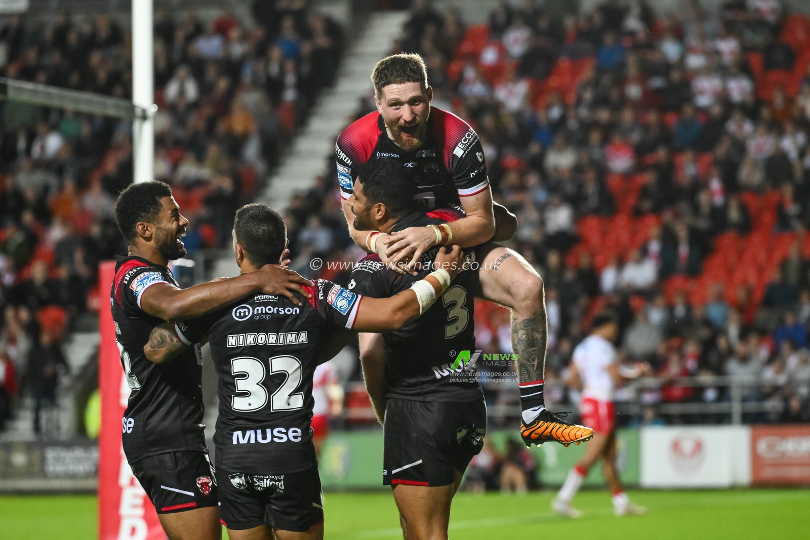 Nene Macdonald of Salford Red Devils celebrates his try during the Betfred Super League Round 21 match St Helens vs Salford Red Devils at Totally Wicked Stadium, St Helens, United Kingdom, 8th August 2024

(Photo by Craig Thomas/News Images)