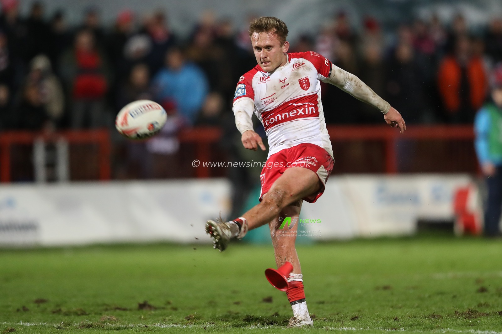 Jez Litten of Hull KR converts for a goal during the Betfred Super League Round 2 match Hull KR vs Leeds Rhinos at Sewell Group Craven Park, Kingston upon Hull, United Kingdom, 22nd February 2024

(Photo by Alfie Cosgrove/News Images)