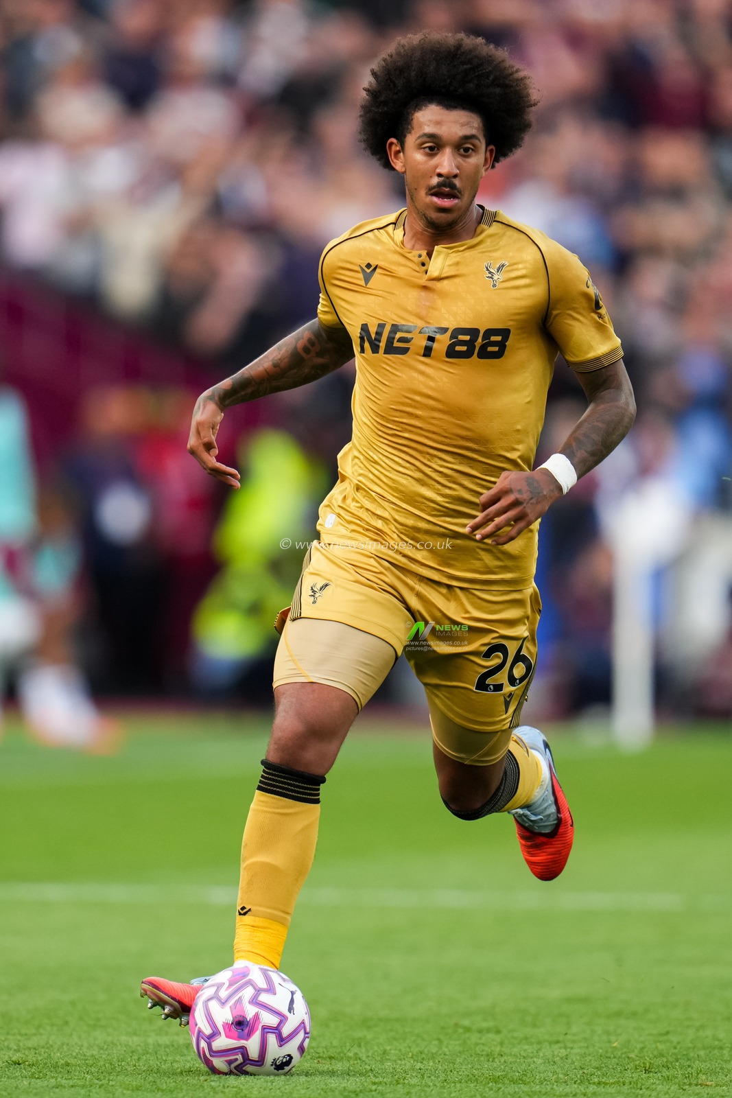 Chris Richards of Crystal Palace during the Premier League match West Ham United vs Crystal Palace at London Stadium, London, United Kingdom, 20th September 2025

(Photo by Harvey Murphy/News Images)