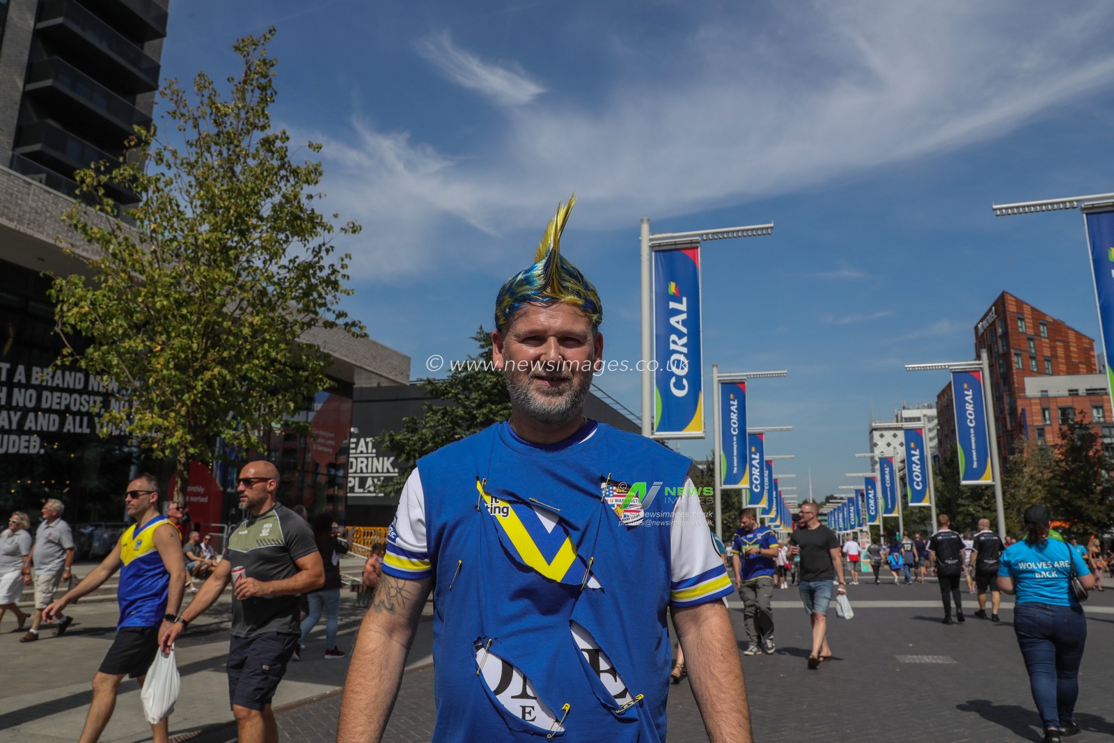 24th August 2019 , Wembley Stadium, London England ; 2019 Coral Challenge Cup Final ; St Helens vs Warrington Wolves ; Fans arrive on Wembley way



Credit: Mark Cosgrove/News Images