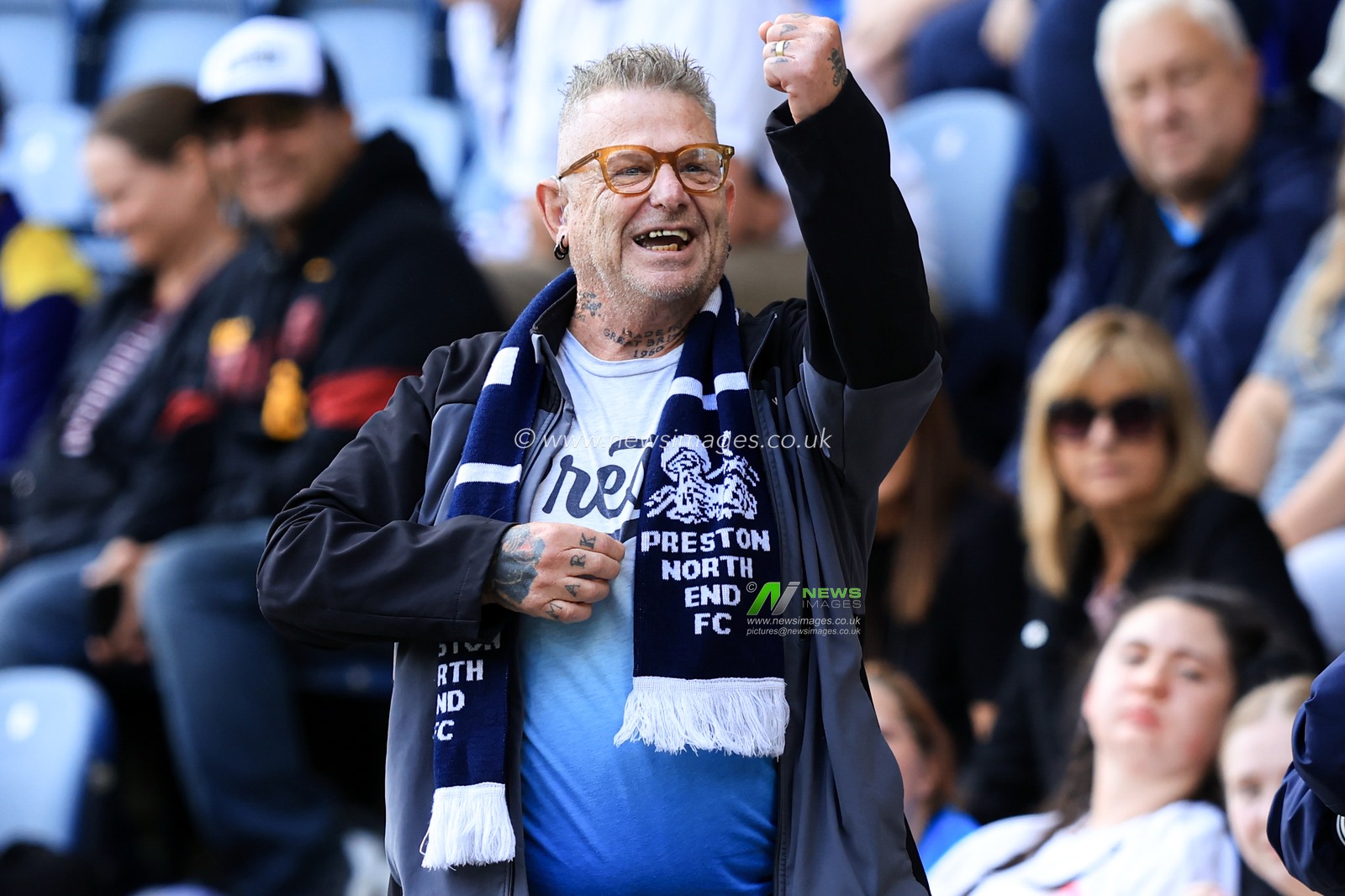 Preston North End fan celebrates team winning during the Sky Bet Championship match Preston North End vs Blackburn Rovers at Deepdale, Preston, United Kingdom on 05 September 2026

(Photo by Jorge Horsted/News Images)