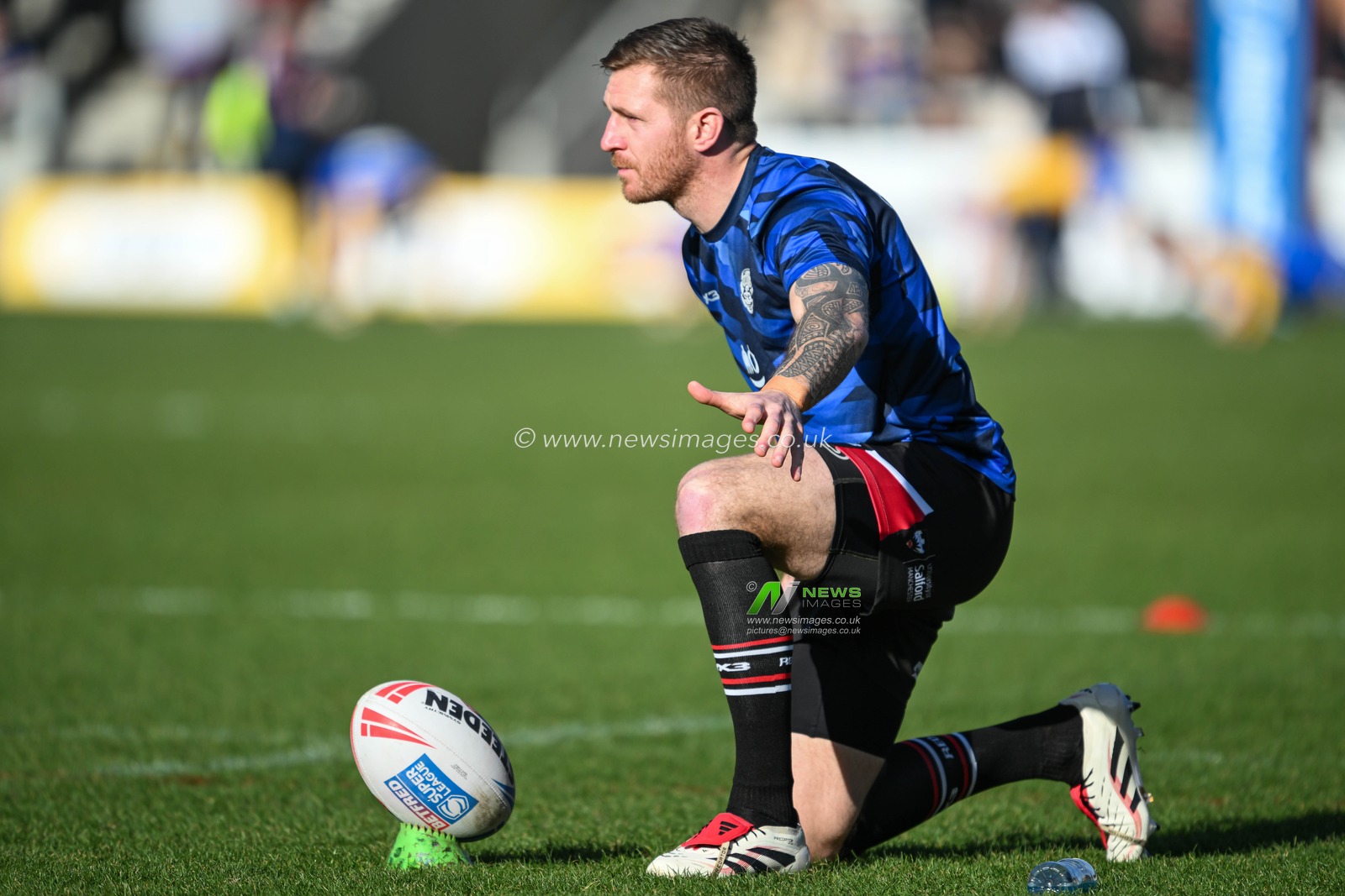 Marc Sneyd of Salford Red Devils prepares to kick at goal during pre match warm up ahead of the Betfred Super League match Round 2 Salford Red Devils vs Leeds Rhinos at Salford Community Stadium, Eccles, United Kingdom, 22nd February 2025

(Photo by Craig Thomas/News Images)