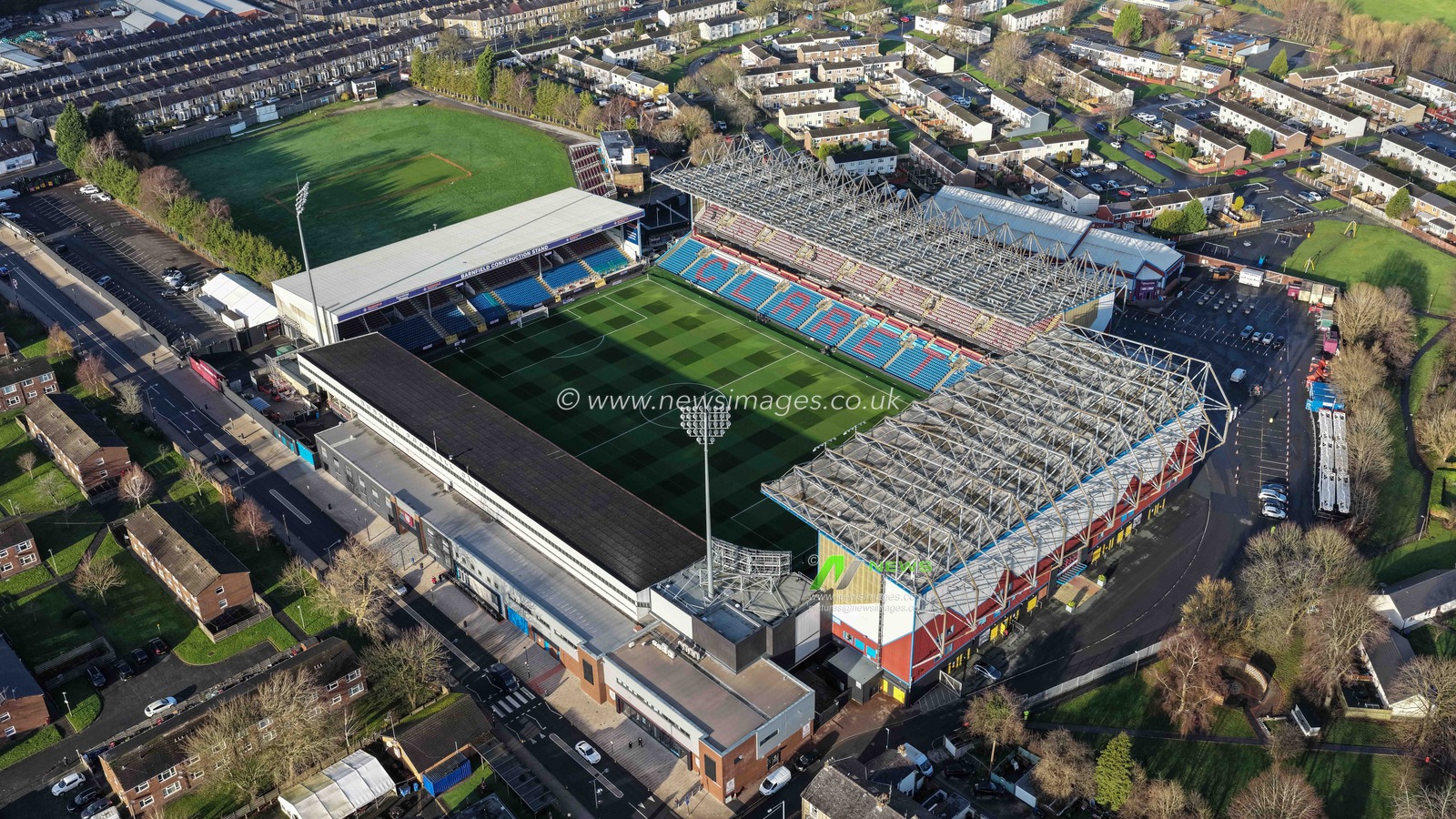 A general aerial view of Turf Moor during the Premier League match Burnley vs Fulham at Turf Moor, Burnley, United Kingdom, 13th December 2025

(Photo by Mark Cosgrove/News Images)

*** GER AUT SUI OUT ***