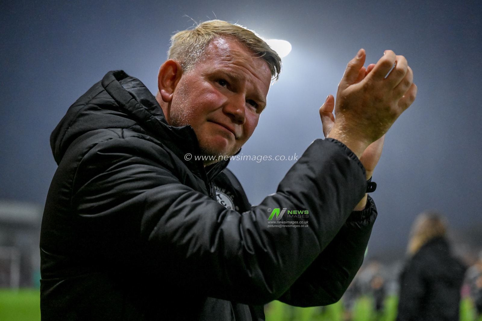 Pete Wild, manager of Fleetwood Town, applauds the home support during the The Vertu Trophy match Fleetwood Town vs Leeds United Academy at Highbury Stadium, Fleetwood, United Kingdom, 7th October 2025

(Photo by Adam Gee/News Images)