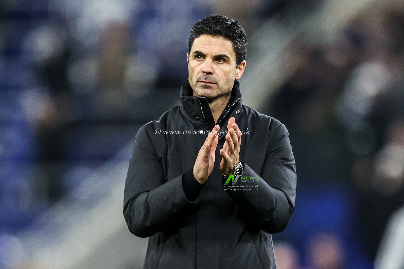 Mikel Arteta manager of Arsenal applauds the fans after the game during the Premier League match Everton vs Arsenal at Hill Dickinson Stadium, Liverpool, United Kingdom, 20th December 2025

(Photo by Alfie Cosgrove/News Images)

*** GER AUT SUI OUT ***