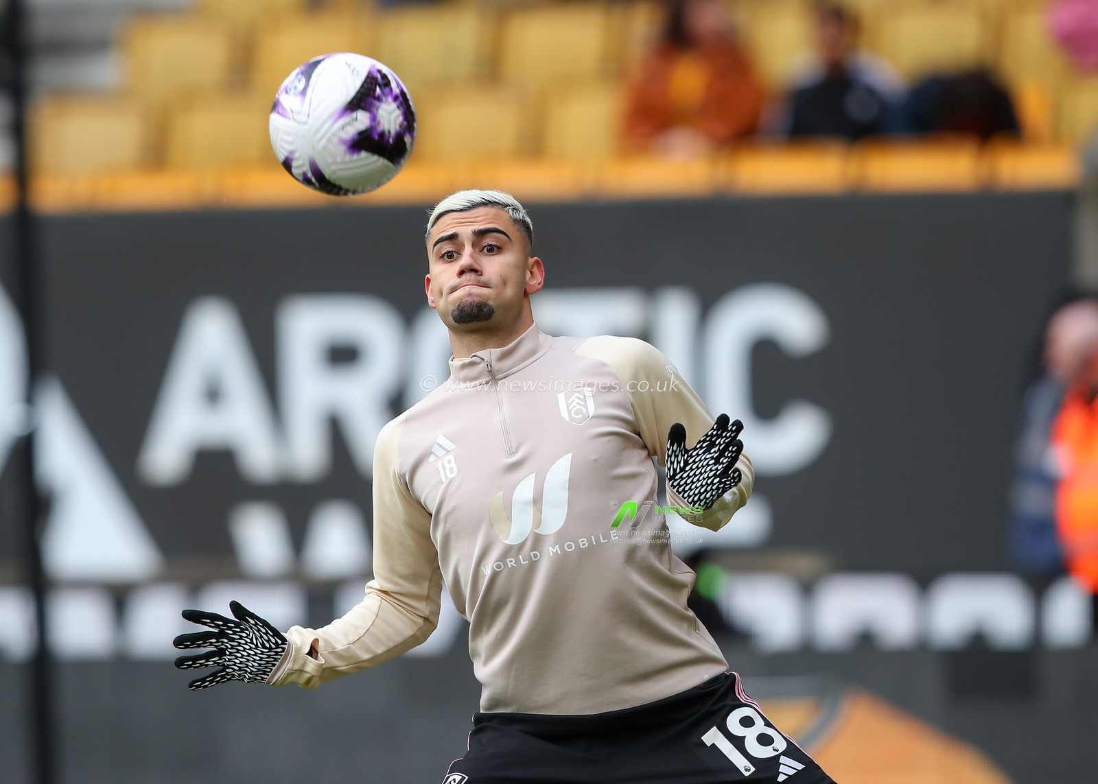 Andreas Pereira of Fulham warms up ahead of the match, during the Premier League match Wolverhampton Wanderers vs Fulham at Molineux, Wolverhampton, United Kingdom, 9th March 2024

(Photo by Gareth Evans/News Images)