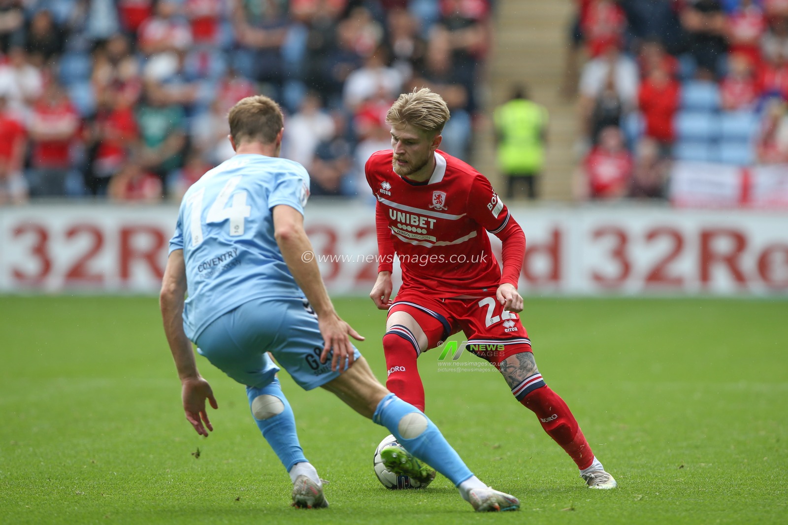 Hayden Coulson #22 of Middlesbrough on the ball during the Sky Bet Championship match Coventry City vs Middlesbrough at Coventry Building Society Arena, Coventry, United Kingdom, 12th August 2023

(Photo by Arron Gent/News Images)