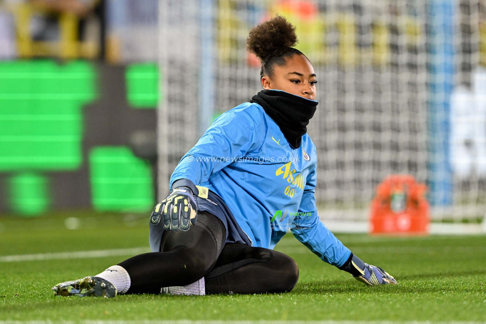 Khiara Keating of Manchester City Women warms up prior to the UEFA Women's Champions League match  - Group D - Manchester City vs Barcelona at Manchester City Academy Stadium, Manchester, United Kingdom, 9th October 2024

(Photo by Cody Froggatt/News Images)