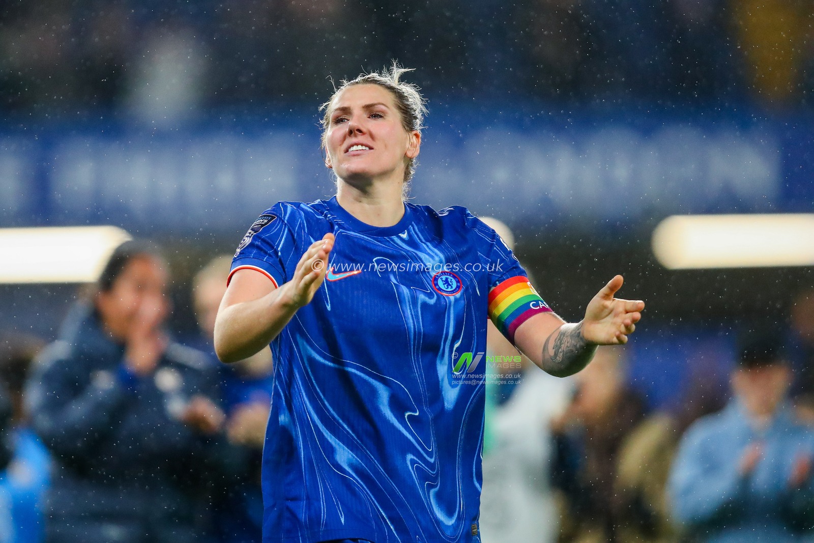 Millie Bright of Chelsea Women celebrates after the teams victory following the Barclays Women's Super League match Chelsea FC Women vs Manchester City Women at Stamford Bridge, London, United Kingdom, 16th November 2024

(Photo by Izzy Poles/News Images)