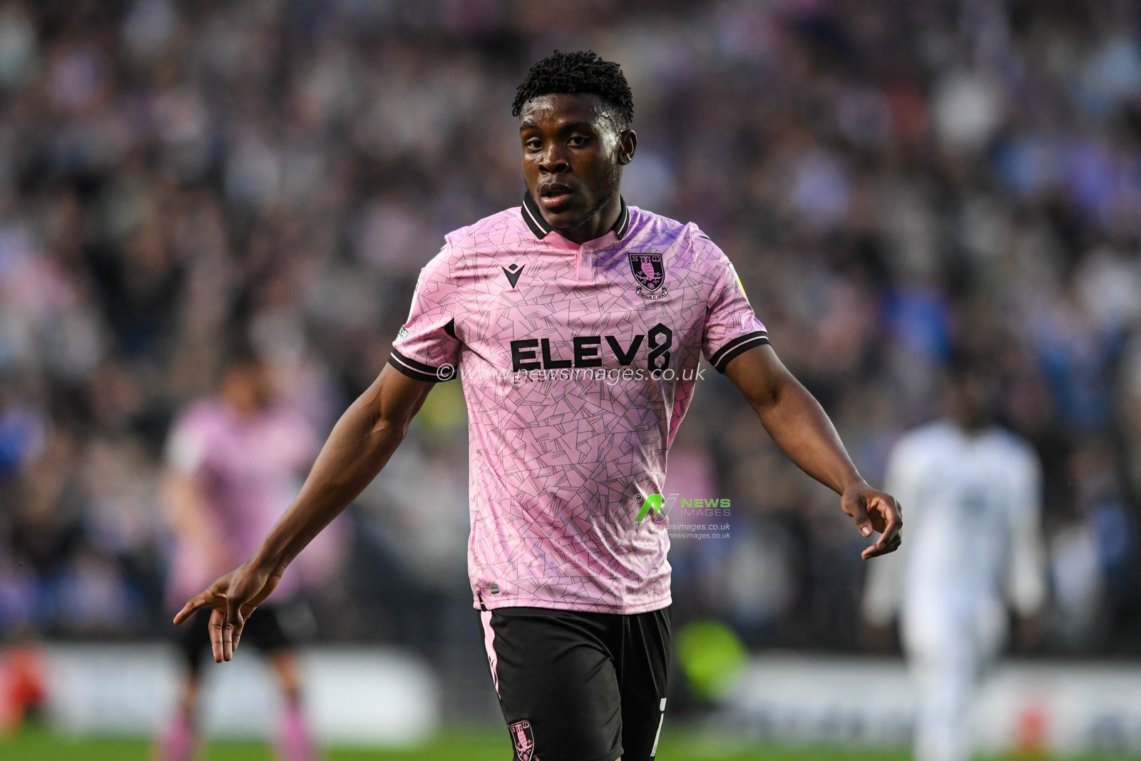 Fisayo Dele-Bashiru #17 of Sheffield Wednesday in action during the game