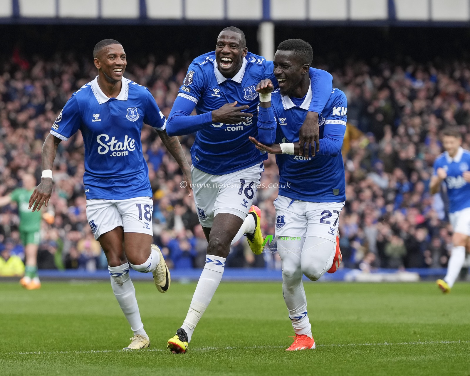 Abdoulaye DoucourÃ© of Everton celebrates with goal scorer Idrissa Gueye of Everton after the toffees went 1-0 up during the Premier League match Everton vs Nottingham Forest at Goodison Park, Liverpool, United Kingdom, 21st April 2024

(Photo by Steve Flynn/News Images)