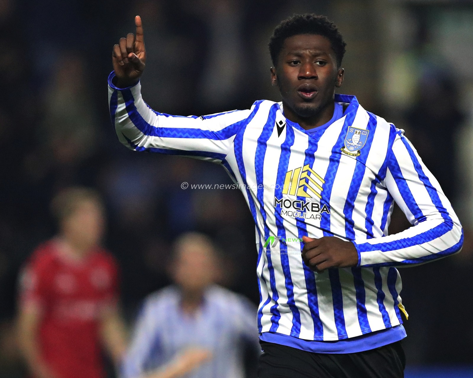 Di'Shon Bernard of Sheffield Wednesday celebrates his goal during the Sky Bet Championship match Sheffield Wednesday vs Bristol City at Hillsborough, Sheffield, United Kingdom, 22nd January 2025

(Photo by Sam Eaden/News Images)