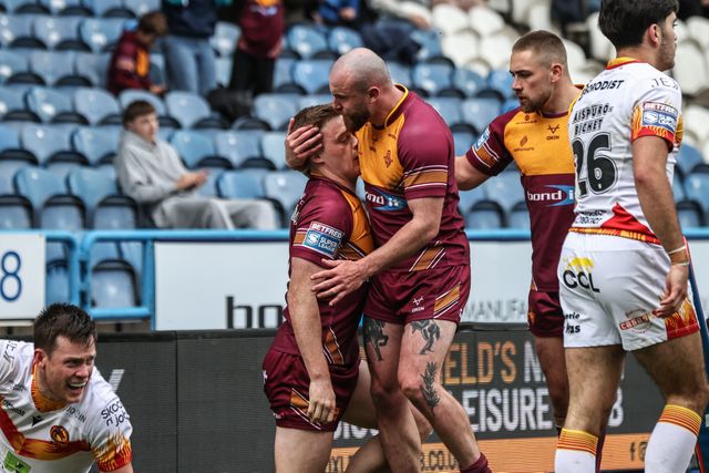 Betfred Super League Huddersfield Giants v Catalans Dragons