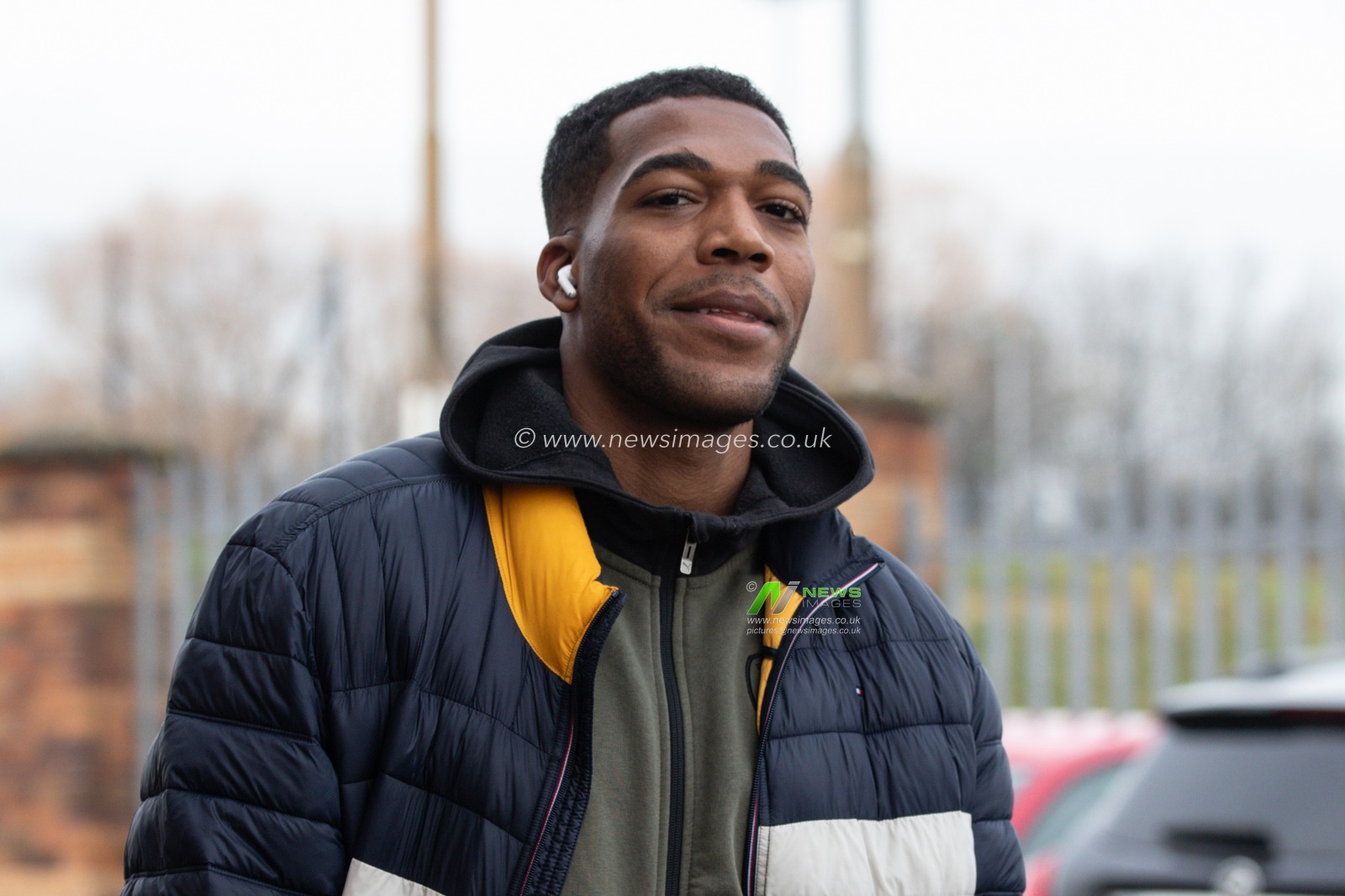 Donovan Pines of Barnsley arrives during the Sky Bet League 1 match Barnsley vs Leyton Orient at Oakwell, Barnsley, United Kingdom, 10th February 2024

(Photo by Alfie Cosgrove/News Images)