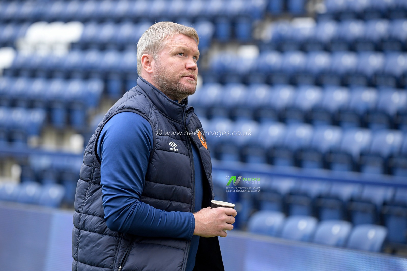 Grant McCann manager of Hull City takes in the pre game atmosphere