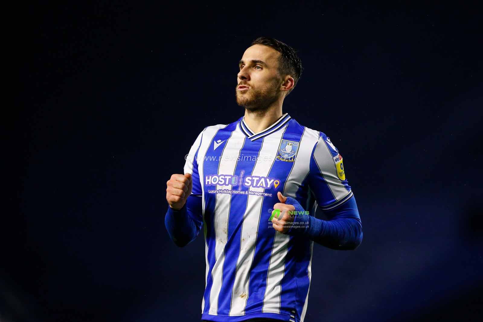 Lee Gregory #9 of Sheffield Wednesday during the Sky Bet League 1 match Sheffield Wednesday vs Oxford United at Hillsborough, Sheffield, United Kingdom, 17th December 2022

(Photo by Ben Early/News Images)