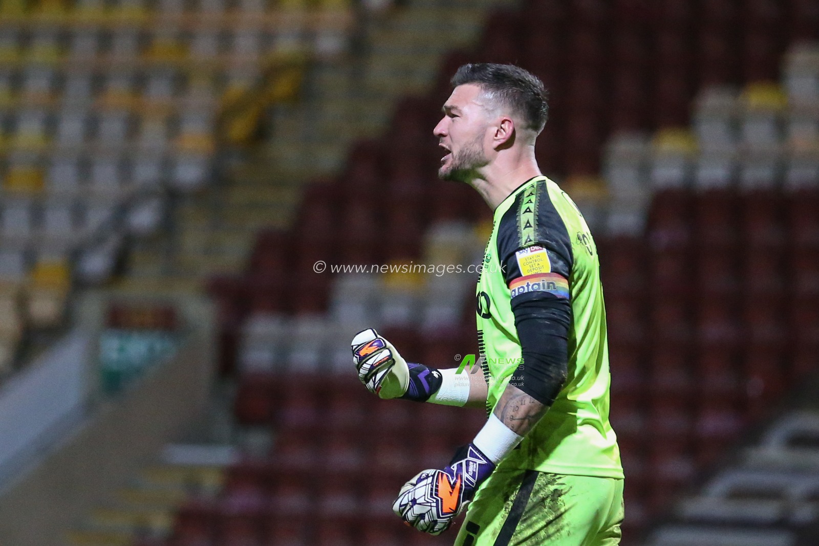 Richard ODonnell #1 of Bradford City reacts to Rhys Bennett #32 of Carlisle United goal