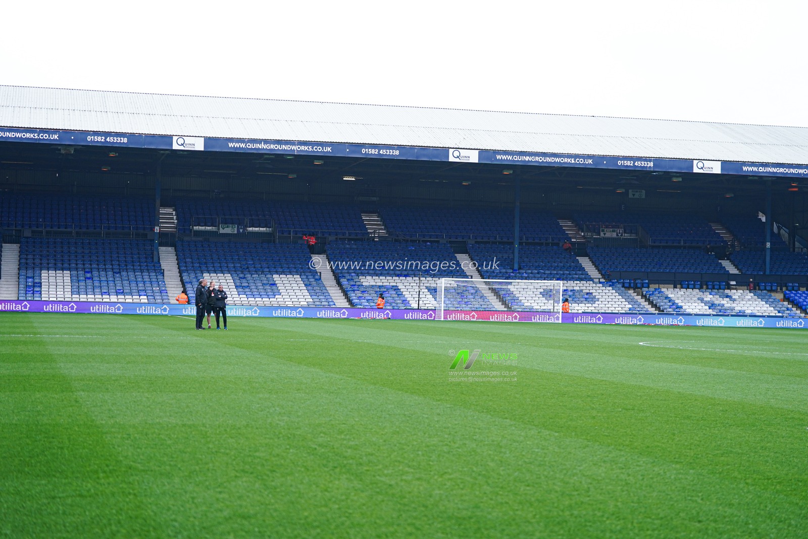 General view of Kenilworth road ahead of the Sky Bet Championship match Luton Town vs Bristol City at Kenilworth Road, Luton, United Kingdom, 21st April 2025

(Photo by Harvey Murphy/News Images)